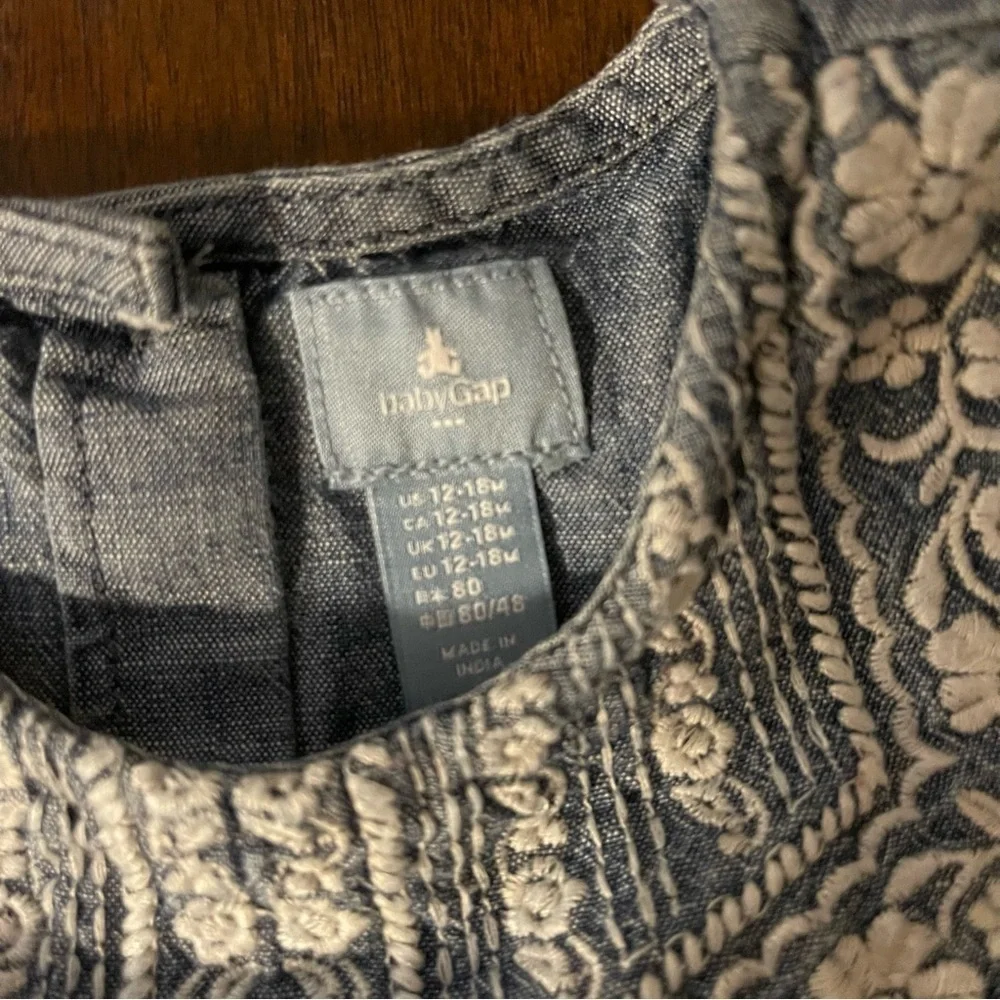 GAP | Chambray Long Sleeve Embroidered Top | 12-18 mo